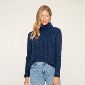 Pacas Sz XS baby alpaca turtle neck sweater NWT